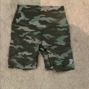 PINK camo biker shorts